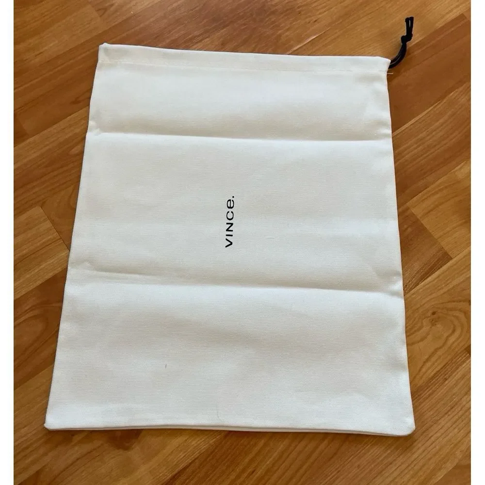 Vince dust bag